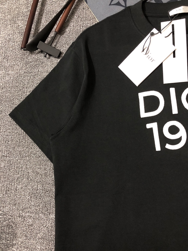 ブランドTシャツ素材ディテール